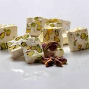 استفاده از انگبین در گز